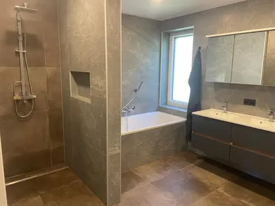Ein Badezimmer in der Unterkunft Haus in ruhiger Lage, 20 Minuten zum RedBull Ring