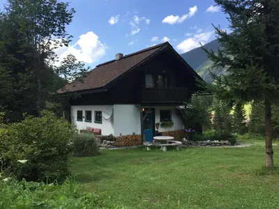 Ein Garten an der Unterkunft Kleine Ahornau