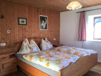 Ein Bett oder Betten in einem Zimmer der Unterkunft Farmhouse in St Johann im Pongau with Sauna