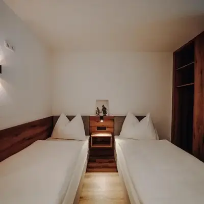 Kleinberg Chalet