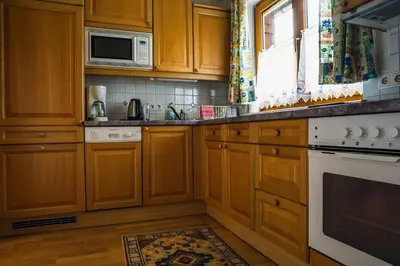 Küche/Küchenzeile in der Unterkunft Ferienholzhaus in Sankt Gallen im Gesäuse in der Steiermark