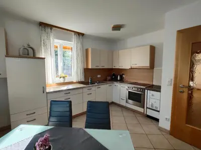 Küche/Küchenzeile in der Unterkunft Ferienwohnung Regau
