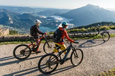 Radfahren an der Unterkunft Apartment Postplattler oder in der Nähe