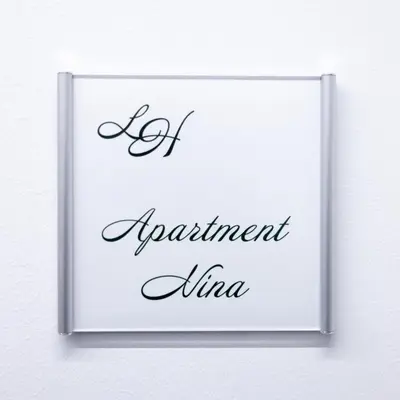Ein Zertifikat, Auszeichnung, Logo oder anderes Dokument, das in der Unterkunft Lorenzhaus Exclusive Residence ausgestellt ist