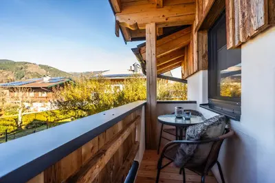 Ein allgemeiner Bergblick oder ein Berglick von der Ferienwohnung aus