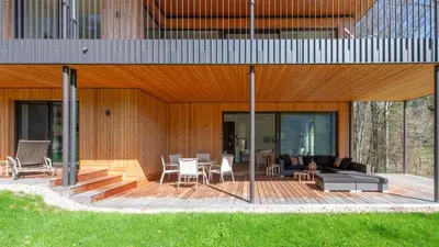Ein Garten an der Unterkunft Cottage am See - Your Austrian Home