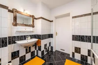 Ein Badezimmer in der Unterkunft Die große Hoamat