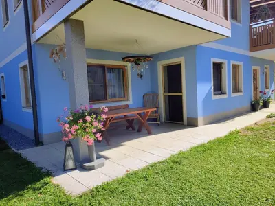 Das Gebäude in dem sich die Ferienwohnung befindet