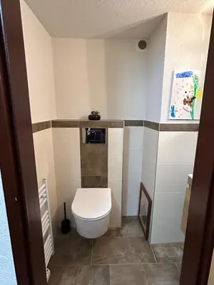 Ein Badezimmer in der Unterkunft Panoramablick Hütte