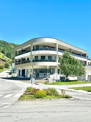 Ein allgemeiner Bergblick oder ein Berglick von der Ferienwohnung aus
