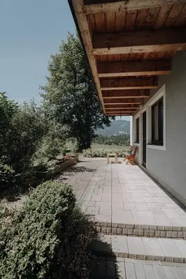 Das Gebäude in dem sich die Ferienwohnung befindet