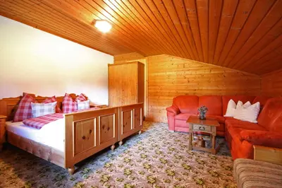 Ein Bett oder Betten in einem Zimmer der Unterkunft Sound of Music Panorama Apartment