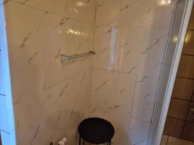Ein Badezimmer in der Unterkunft Feiernhaus Frankenmarkt