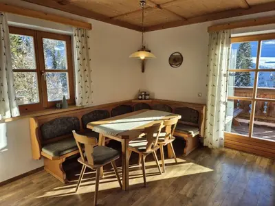 Ein Sitzbereich in der Unterkunft Achthütte