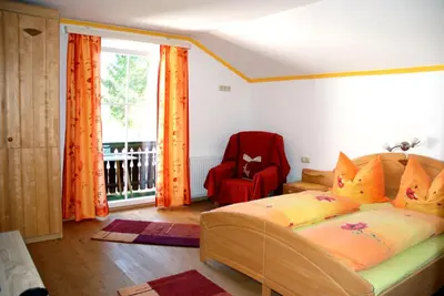 Ein Bett oder Betten in einem Zimmer der Unterkunft Haus Schöffau