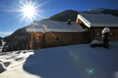 Hütte Höhenegg im Winter