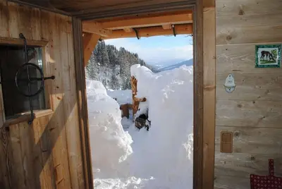 Loimoarhütte im Winter