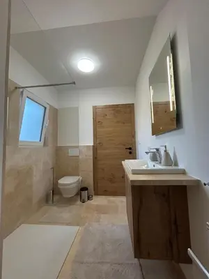 Ein Badezimmer in der Unterkunft Panorama Loft Bad Aussee