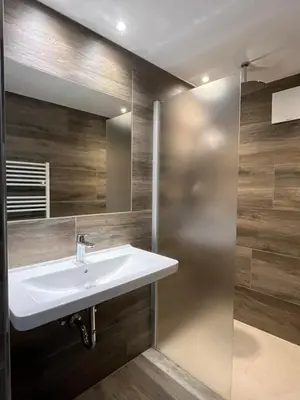 Ein Badezimmer in der Unterkunft Appartementhaus Longa Stubn