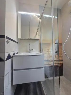 Ein Badezimmer in der Unterkunft Haus Köll - by myNests