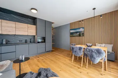 Küche/Küchenzeile in der Unterkunft Mountain Paradise Apartments - by myNests