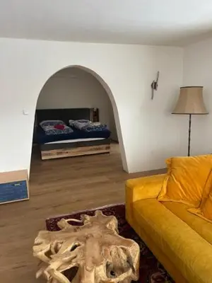 Ein Sitzbereich in der Unterkunft Cinthias Sonnseiten Apartments Panoramalage über Altenmarkt, Nähe Therme und Skigebiet