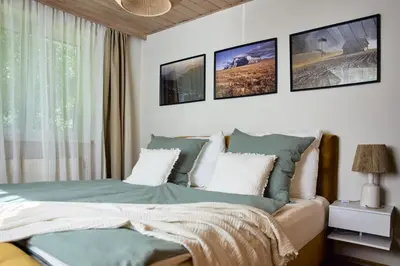 Ein Bett oder Betten in einem Zimmer der Unterkunft Casa Francesco - Ruhiges Apartment nahe Riesneralm & Planneralm