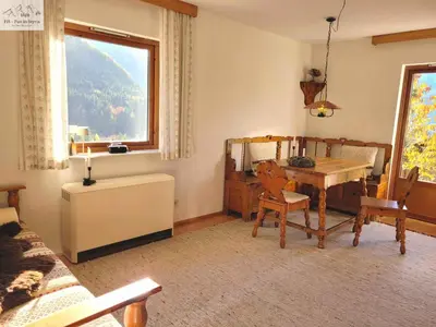Ein Sitzbereich in der Unterkunft Holiday home in Bad Aussee - Steiermark 55006