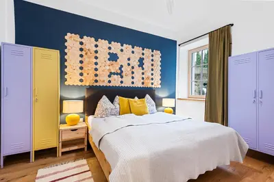 Ein Bett oder Betten in einem Zimmer der Unterkunft City Lofts Bad Aussee by Landluft
