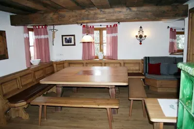 Ein Sitzbereich in der Unterkunft Landhaus Gschwandtner