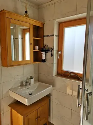 Ein Badezimmer in der Unterkunft Rengerberg Hütte