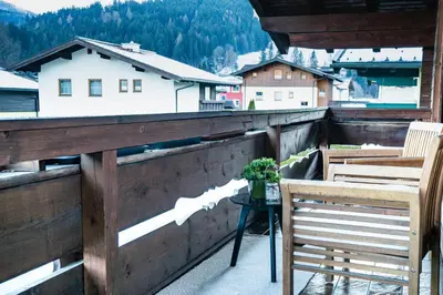 Ein allgemeiner Bergblick oder ein Berglick von der Ferienwohnung aus
