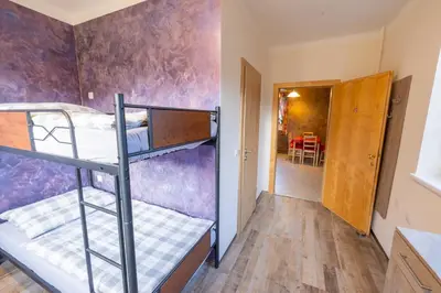 Ein Bett oder Betten in einem Zimmer der Unterkunft Apartmenthaus 113