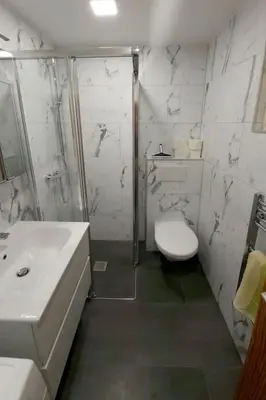 Ein Badezimmer in der Unterkunft Apartment Moderne Wohnung in Pöls mit großer Terrasse by Interhome