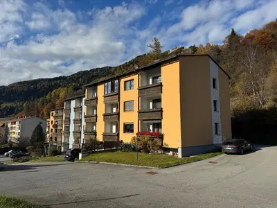 Ein allgemeiner Bergblick oder ein Berglick von der Ferienwohnung aus