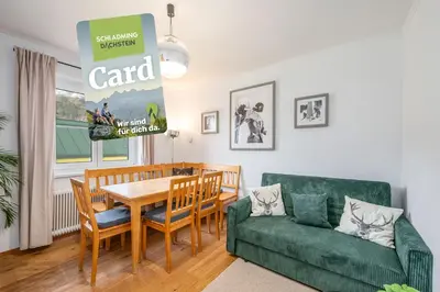 Ein Sitzbereich in der Unterkunft Schmiedbadl Schladming - by myNests