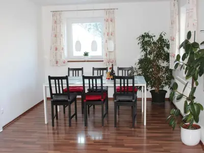 Grundriss der Unterkunft Apartment mit Blick auf die Berge by Interhome