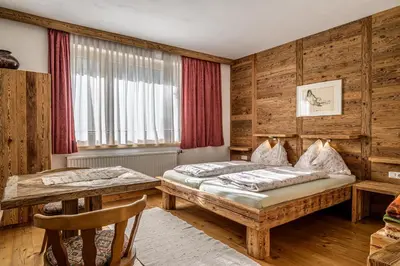 Ein Bett oder Betten in einem Zimmer der Unterkunft Haus Kogler