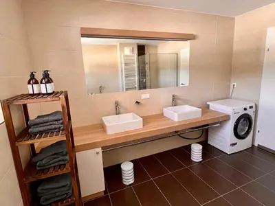 Ein Badezimmer in der Unterkunft Ramsaublick