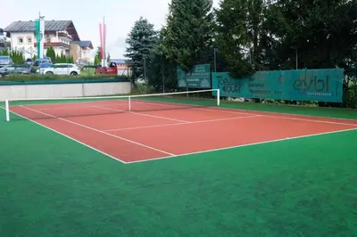 Tennis und/oder Squash in der Unterkunft Kleines aber Feines Apartment über Schladming oder in der Nähe