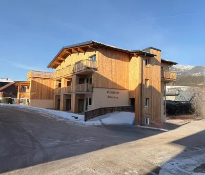 Ein allgemeiner Bergblick oder ein Berglick von der Ferienwohnung aus