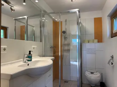Ein Badezimmer in der Unterkunft Ottls Huette