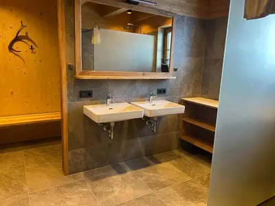 Ein Badezimmer in der Unterkunft Chalet Thomahof