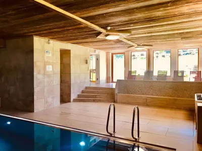 Der Swimmingpool an oder in der Nähe von Apartment Deluxapartment Simon by Interhome