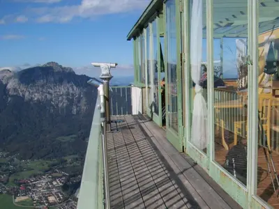 Ein allgemeiner Bergblick oder ein Berglick von der Ferienwohnung aus
