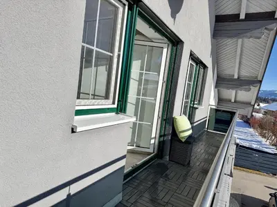 Ein Balkon oder eine Terrasse in der Unterkunft Feel Free 95 Apartment by AA Holiday Homes
