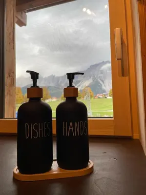Ein allgemeiner Bergblick oder ein Berglick von der Ferienwohnung aus