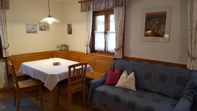 Ein Sitzbereich in der Unterkunft Haus Christian