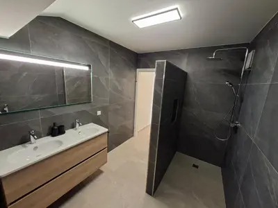 Ein Badezimmer in der Unterkunft Apartment Moesl