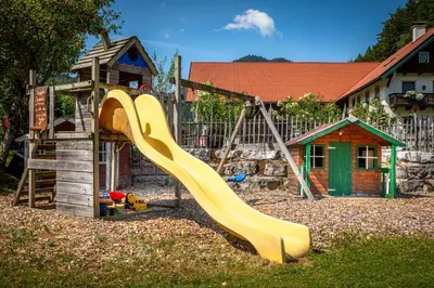 Ein Kinderspielbereich in der Unterkunft Bambichl Hoamat